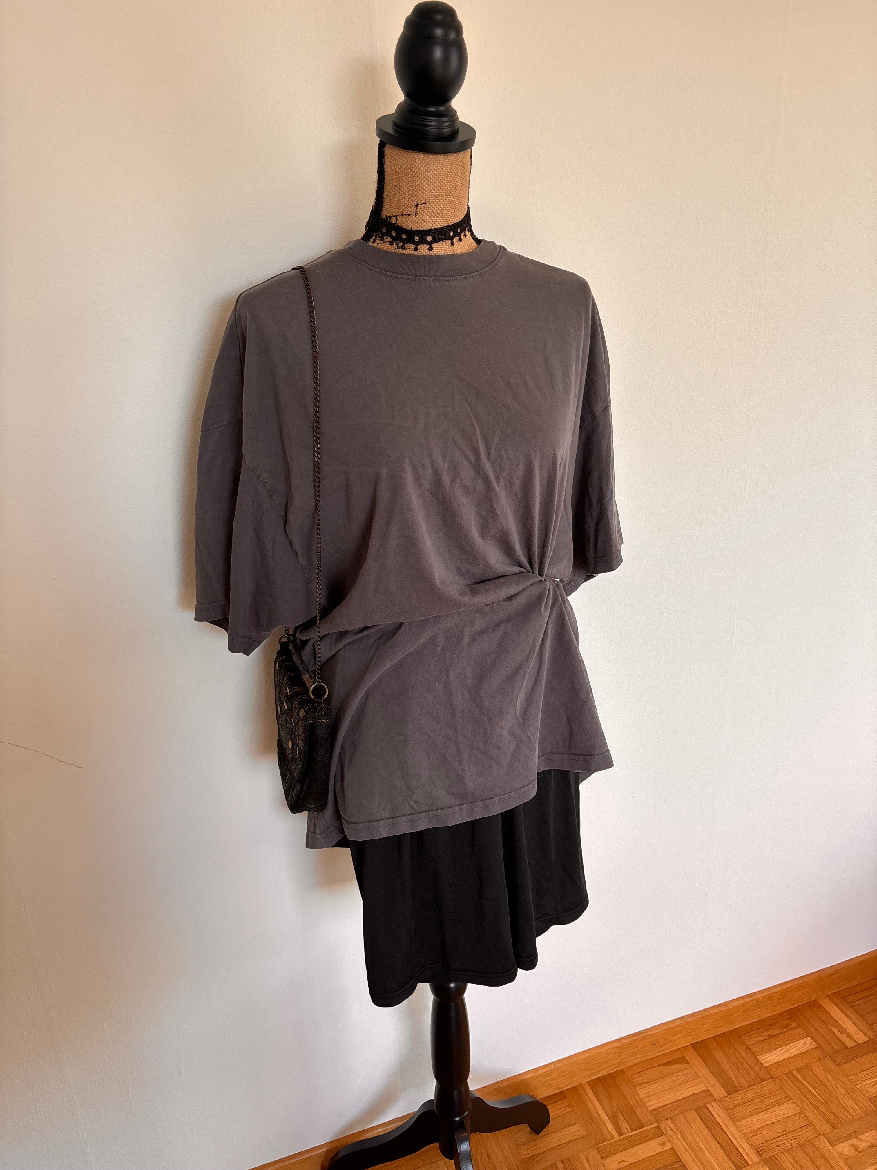 Basic T-Shirt