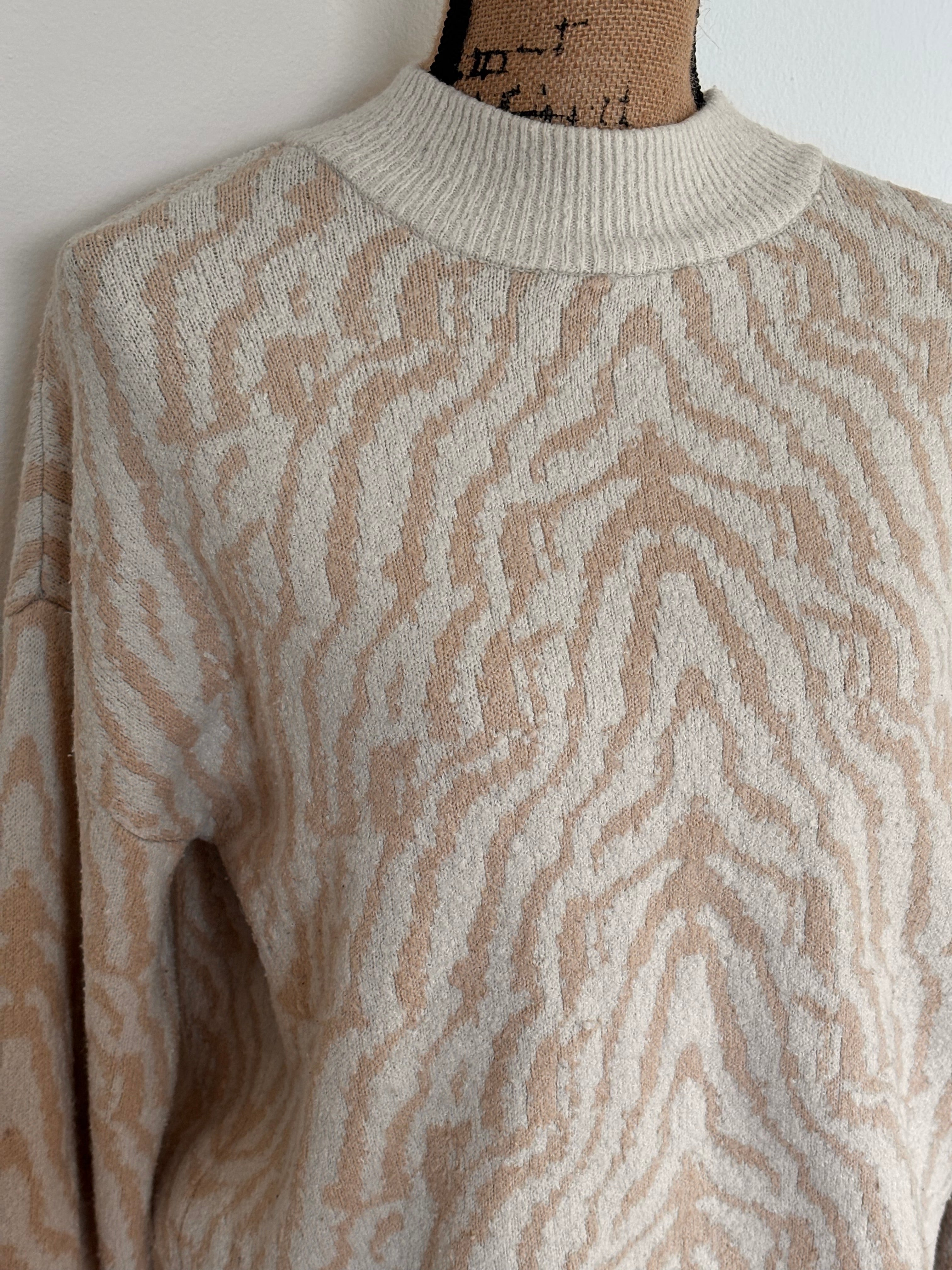 Knit Pullover Beige