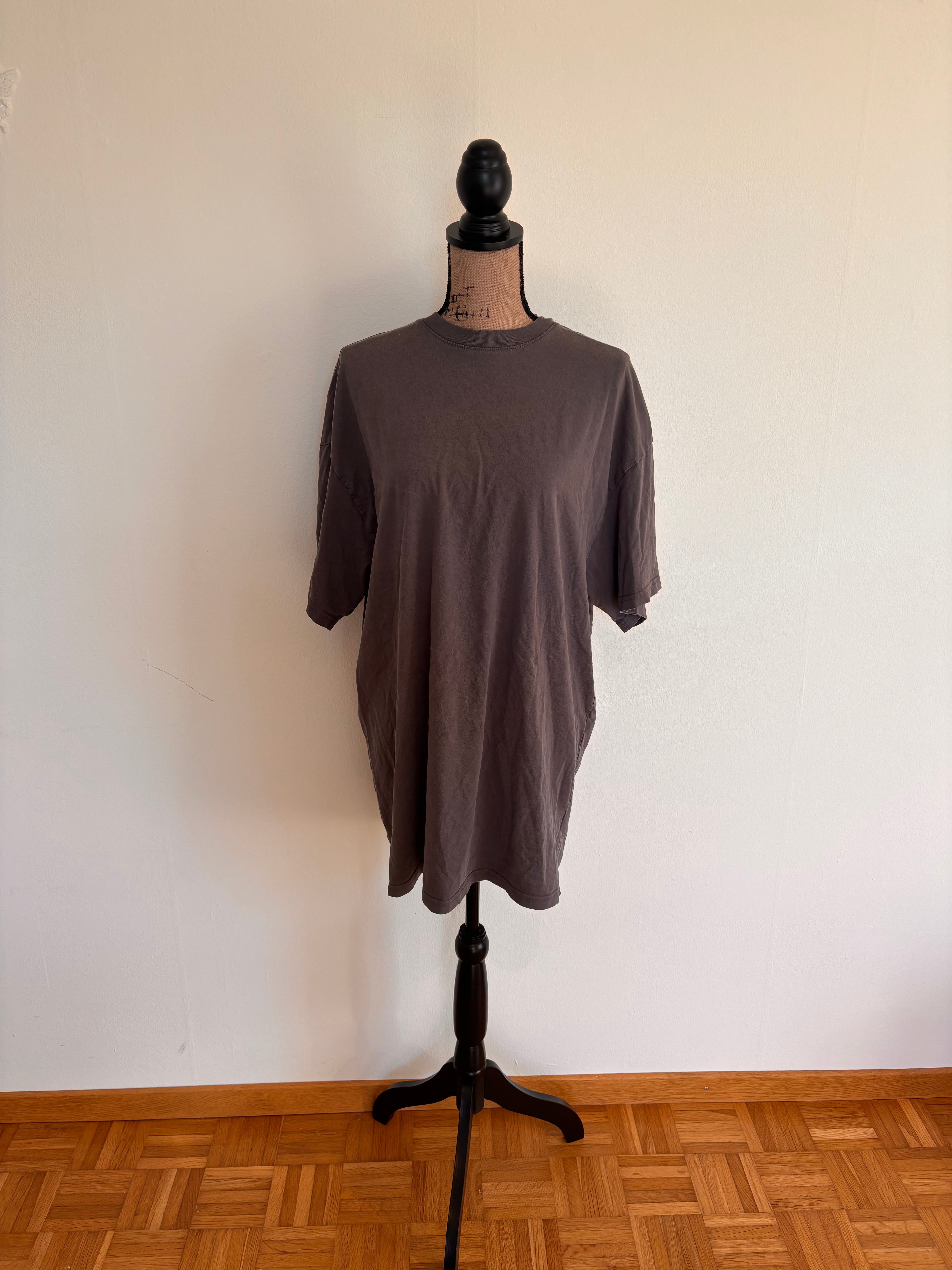Basic T-Shirt